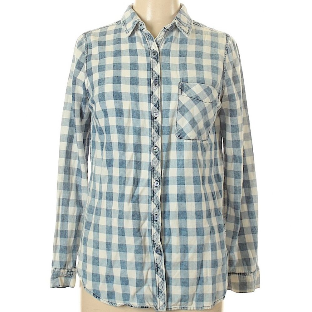 Staccato Long Sleeve Button-Down Shirt, rare find